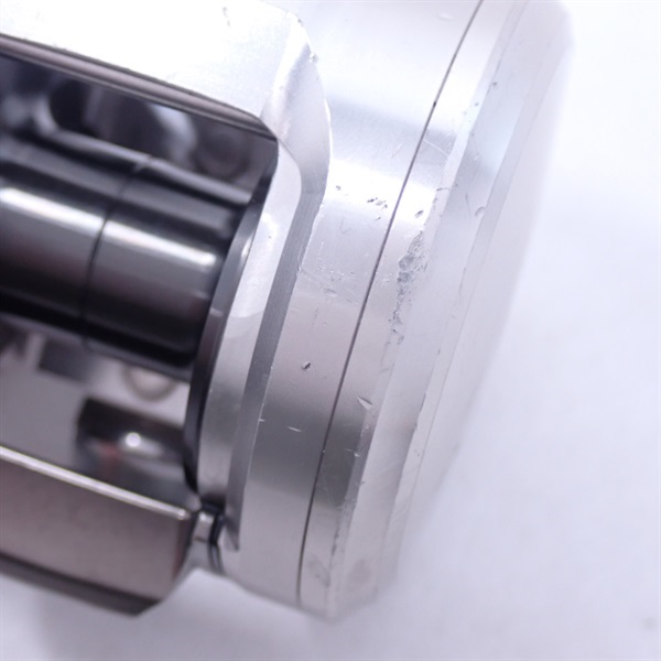 １５キャタリナベイジギングＢＪ２００ＳＨ－Ｌ　左